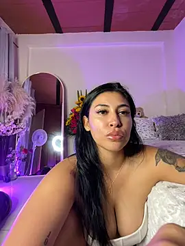 Sol Miller online show from March 10, 2025, 9:29 pm