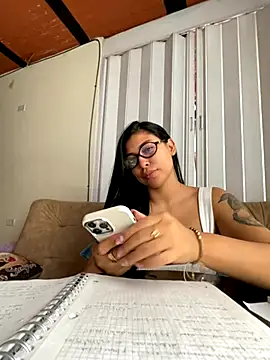 Snapshot of Sol_Miller chatting on October 26, 2025, 7:20 pm Sol Miller online show from October 26, 2025, 7:20 pm