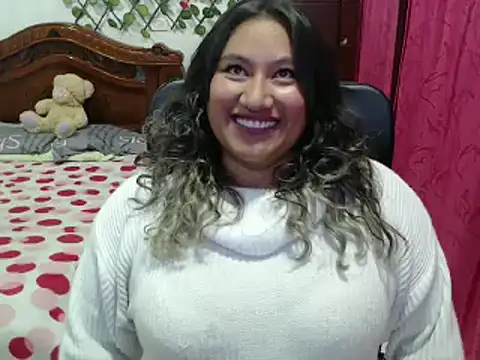 Snapshot of EmilyLove1014 chatting on January 10, 2025, 1:42 am EmilyLove1014 online show from January 10, 2025, 1:42 am