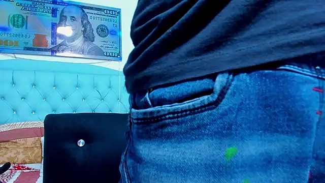 Bad Couple 1 online show from October 31, 2025, 1:50 am