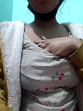 Snapshot of Kavita_ji chatting on January 13, 2025, 4:07 am Kavita ji online show from January 13, 2025, 4:07 am