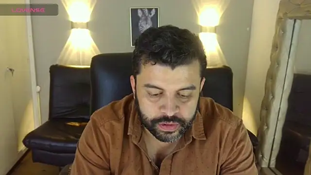 Santi Ruiz2 online show from March 3, 2025, 11:35 pm