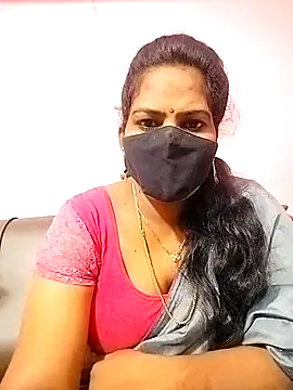 melina214 online show from November 3, 2025, 3:52 am