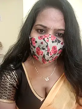 melina214 online show from May 3, 2026, 5:02 am
