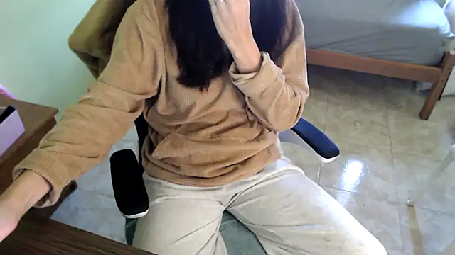 samantha s69 online show from February 25, 2026, 12:26 pm