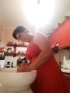 Snapshot of passione503 chatting on October 26, 2025, 5:35 am passione503 online show from October 26, 2025, 5:35 am