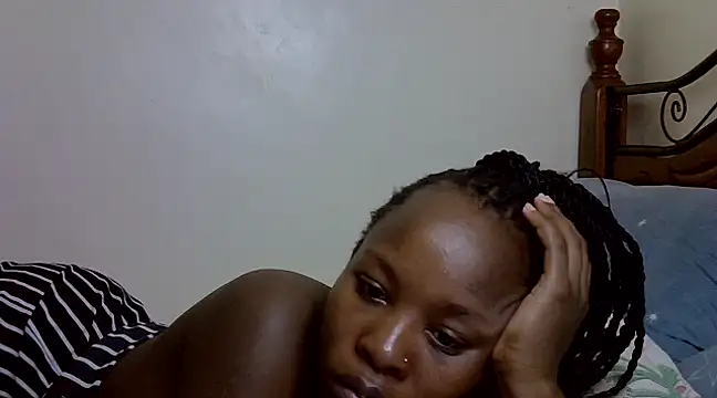 Sonnia  online show from March 5, 2025, 5:40 am