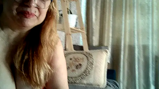 Aline LoveFlowers online show from February 13, 2025, 12:32 pm