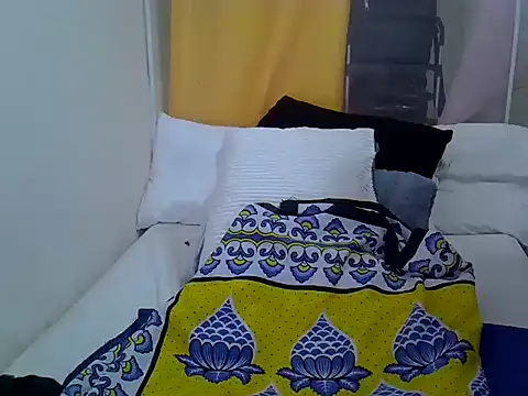 Sweetreena online show from June 12, 2026, 2:49 pm