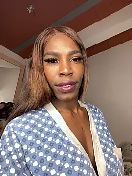 Snapshot of Richchocolatesweet_ chatting on October 9, 2025, 11:41 am Richchocolatesweet  online show from October 9, 2025, 11:41 am