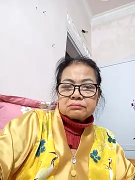 Hotestlove online show from February 20, 2026, 11:27 pm