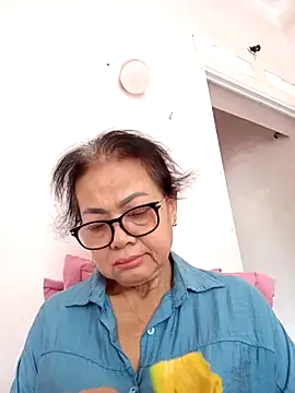 Hotestlove online show from June 28, 2026, 2:50 am
