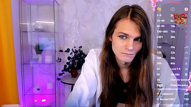 Will Will  online show from October 16, 2025, 6:14 am