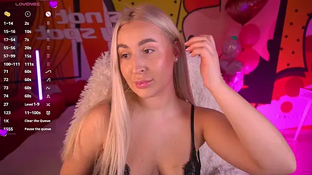 LiaBrazzerr online show from February 20, 2026, 2:17 pm