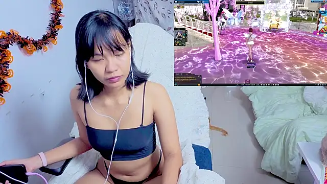 Snapshot of Kana_G chatting on October 25, 2025, 6:24 pm Kana G online show from October 25, 2025, 6:24 pm