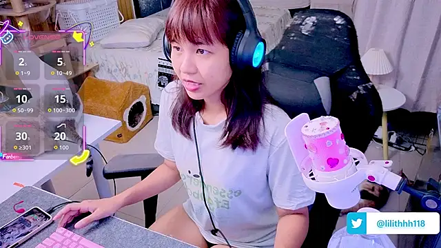 Kana G online show from May 7, 2026, 11:15 am