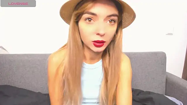 Snapshot of _ellen_meow_ chatting on December 6, 2024, 8:26 am ellen meow online show from December 6, 2024, 8:26 am