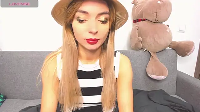 Snapshot of _ellen_meow_ chatting on December 8, 2024, 9:35 am ellen meow online show from December 8, 2024, 9:35 am