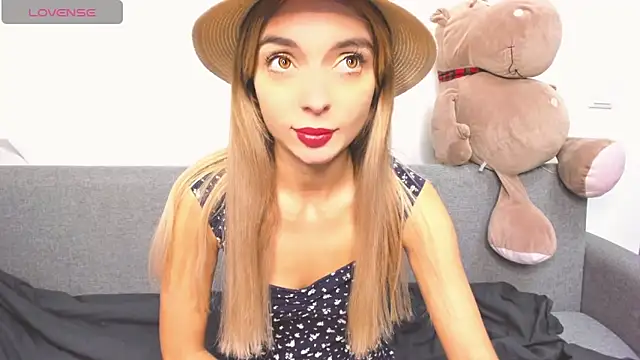 Snapshot of _ellen_meow_ chatting on December 8, 2024, 5:33 pm ellen meow online show from December 8, 2024, 5:33 pm