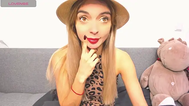 Snapshot of _ellen_meow_ chatting on December 8, 2024, 8:58 pm ellen meow online show from December 8, 2024, 8:58 pm