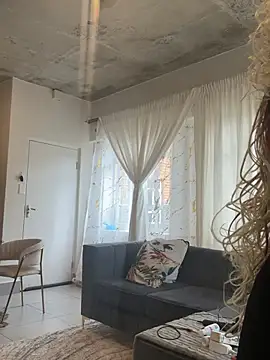 slimcateee online show from January 14, 2026, 8:20 am