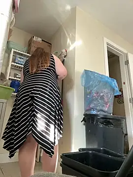 Snapshot of MissLolaLuxxx chatting on September 21, 2025, 10:55 pm MissLolaLuxxx online show from September 21, 2025, 10:55 pm