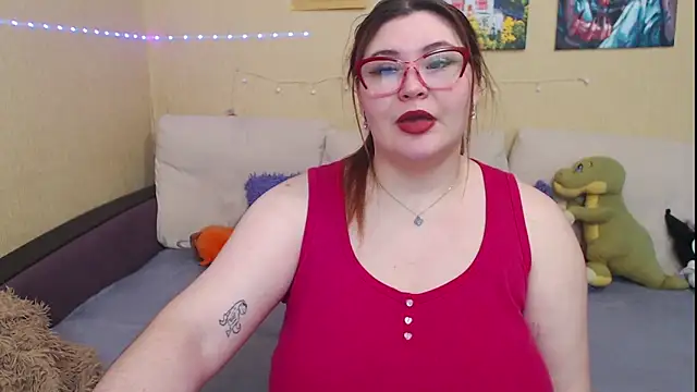 JuliaKeln online show from January 12, 2025, 10:45 am