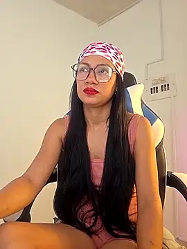 KittyKardy online show from January 14, 2026, 6:35 pm