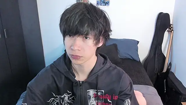 Aventure Twinks online show from May 10, 2026, 12:27 am