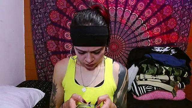AbbySccott online show from June 26, 2026, 12:37 am