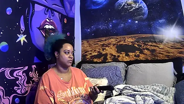 AutumnHart online show from January 19, 2025, 5:39 pm