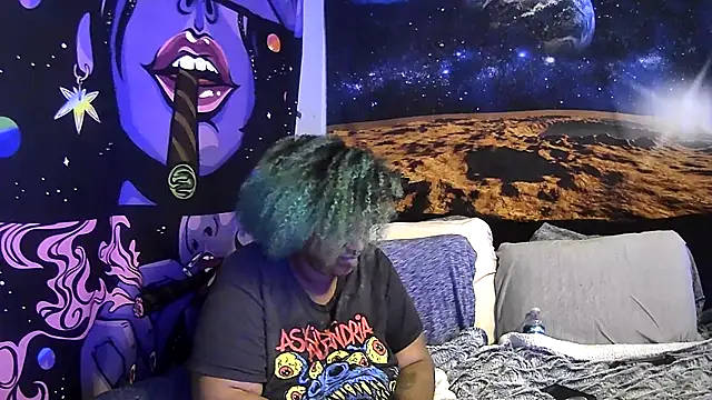 AutumnHart online show from February 3, 2025, 3:06 pm