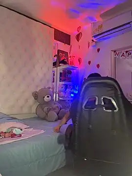 ZarahEvans online show from February 16, 2026, 8:16 pm