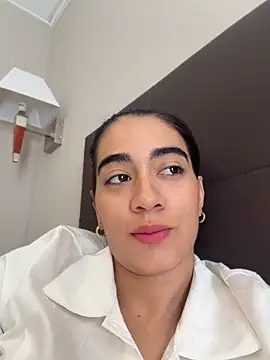 ZarahEvans online show from June 7, 2026, 9:02 am