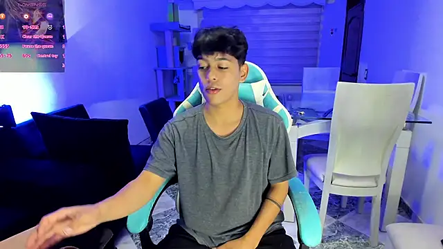 Franco Rizzo  online show from September 13, 2025, 11:04 pm