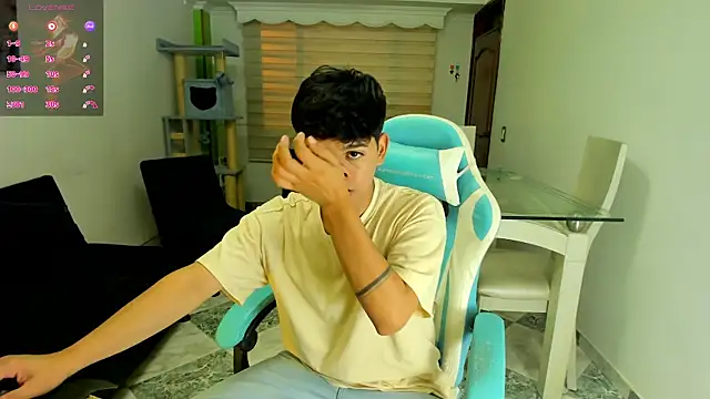 Franco Rizzo  online show from September 19, 2025, 4:58 am