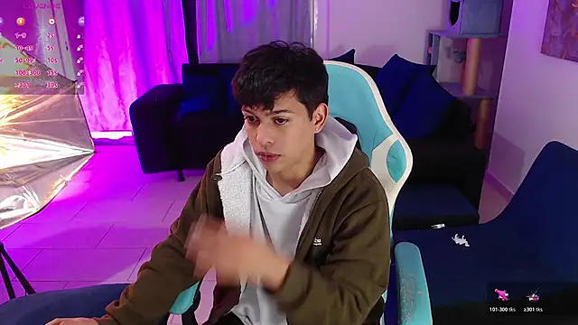 Snapshot of Franco_Rizzo_ chatting on January 13, 2026, 8:58 pm Franco Rizzo online show from January 13, 2026, 8:58 pm