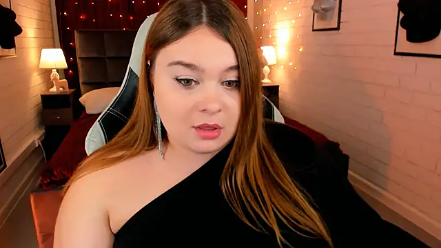 KimberlyMaran online show from December 13, 2024, 3:21 pm