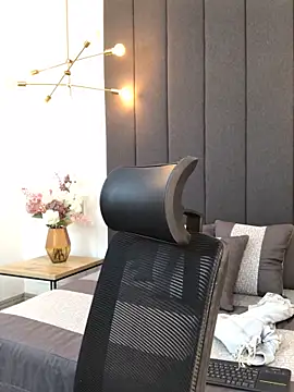 Snapshot of JuanaSimons chatting on January 24, 2025, 2:28 am JuanaSimons online show from January 24, 2025, 2:28 am