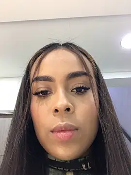 Snapshot of JuanaSimons chatting on March 8, 2025, 4:06 pm JuanaSimons online show from March 8, 2025, 4:06 pm