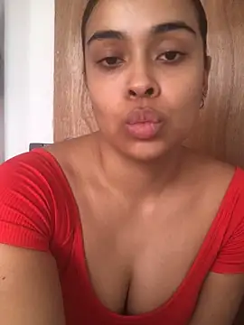 Snapshot of JuanaSimons chatting on September 28, 2025, 7:08 pm JuanaSimons online show from September 28, 2025, 7:08 pm