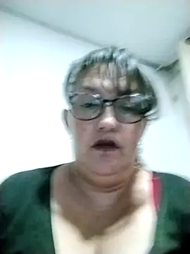 saraqueen   online show from December 10, 2024, 10:58 pm
