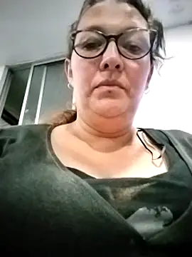 saraqueen   online show from December 14, 2024, 12:22 am