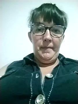 saraqueen   online show from December 28, 2024, 3:15 am