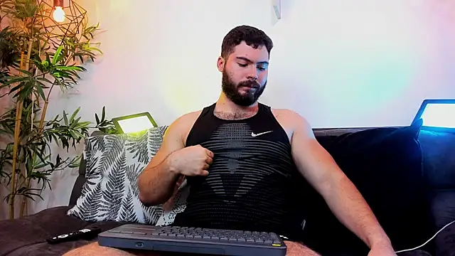 Snapshot of SebastianVilla_ chatting on July 1, 2026, 11:15 pm SebastianVilla online show from July 1, 2026, 11:15 pm