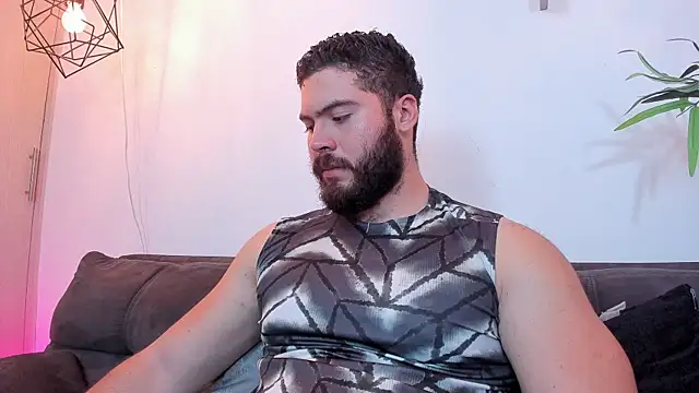 Snapshot of SebastianVilla_ chatting on July 13, 2026, 11:18 pm SebastianVilla online show from July 13, 2026, 11:18 pm