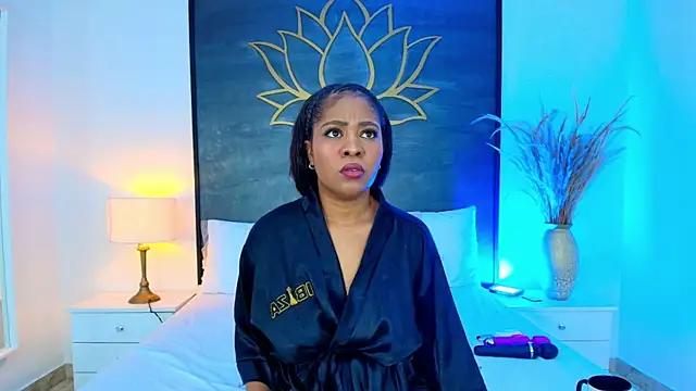 AlisonTravis online show from May 7, 2026, 3:12 am