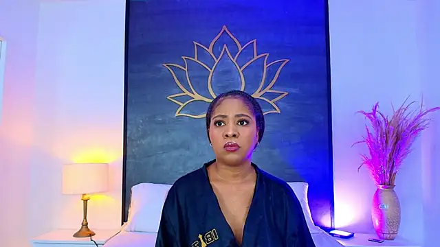 AlisonTravis online show from May 10, 2026, 3:33 am