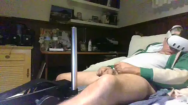 Snapshot of parejamlga58 chatting on December 4, 2024, 1:47 am parejamlga58 online show from December 4, 2024, 1:47 am