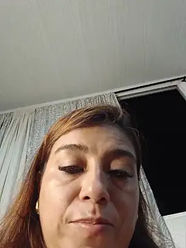 Snapshot of MrsFoucher chatting on May 14, 2026, 3:24 am MrsFoucher online show from May 14, 2026, 3:24 am